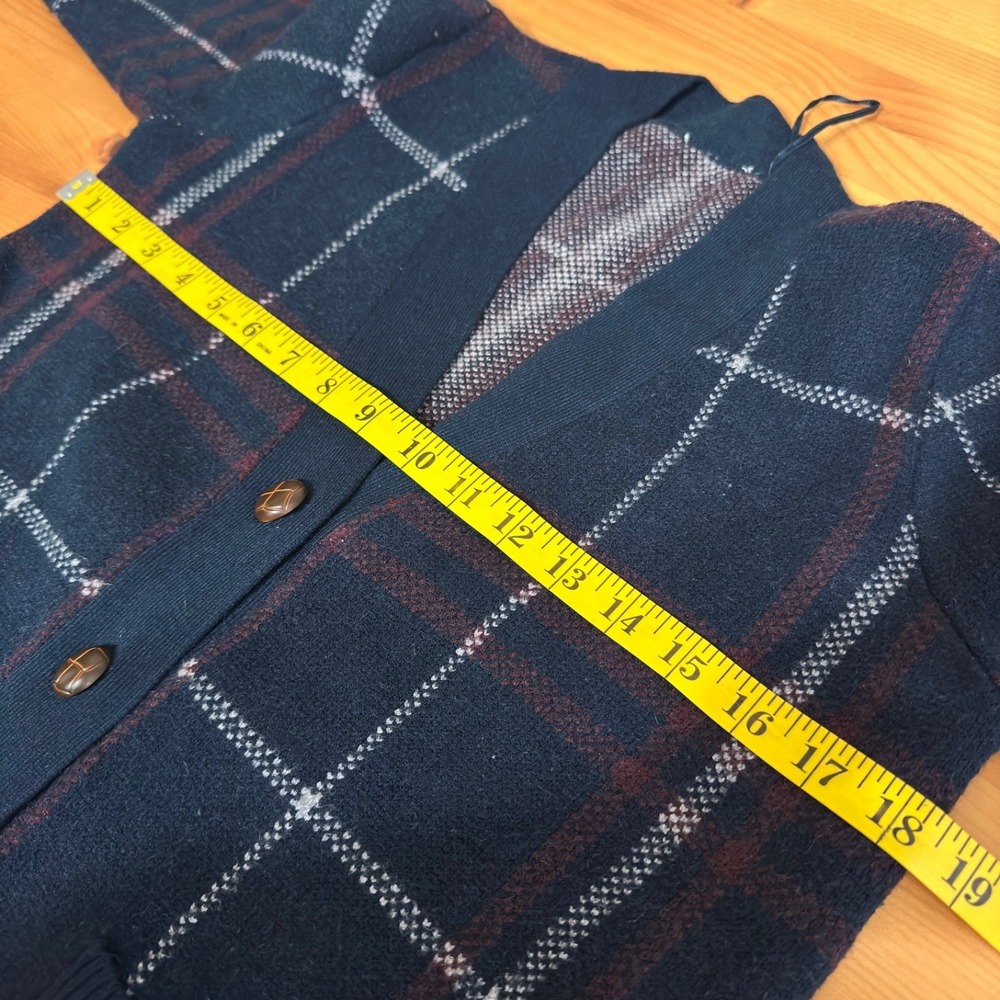 Women Preppy Old Money Equestrian Cardigan Sz Small Plaid V-Neck Button Pockets - Picture 2 of 6